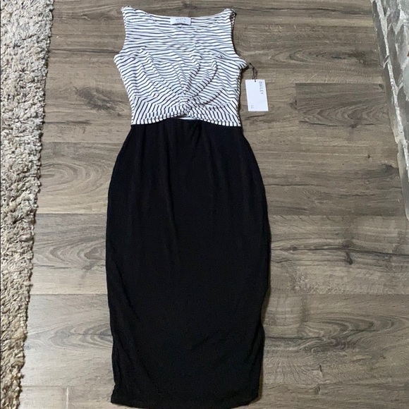 🆕 Bailey 44 Striped Midi Dress😍 - Picture 4 of 11